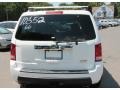 Taffeta White - Pilot Touring 4WD Photo No. 7