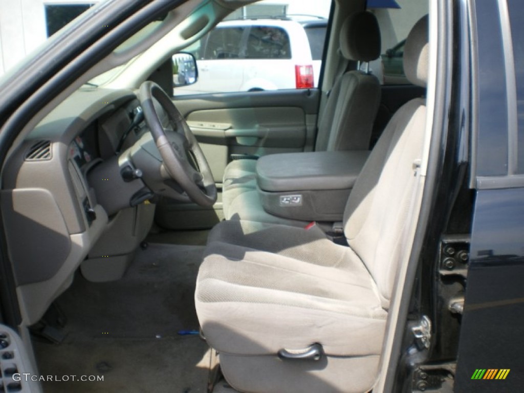 2002 Ram 1500 SLT Quad Cab - Black / Taupe photo #10