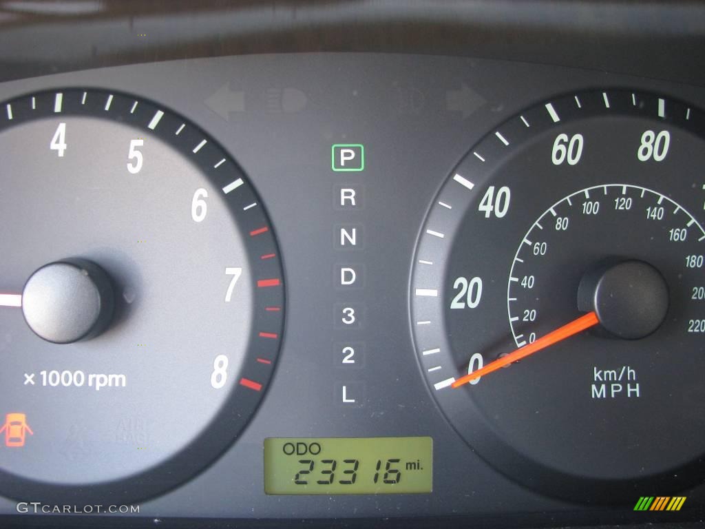 2006 Elantra Limited Sedan - Champagne Beige / Beige photo #15