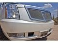White Diamond - Escalade ESV AWD Photo No. 6