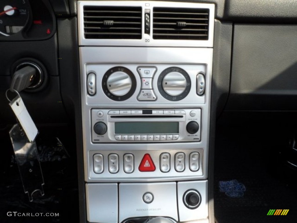 2007 Chrysler Crossfire Roadster Controls Photo #67653058