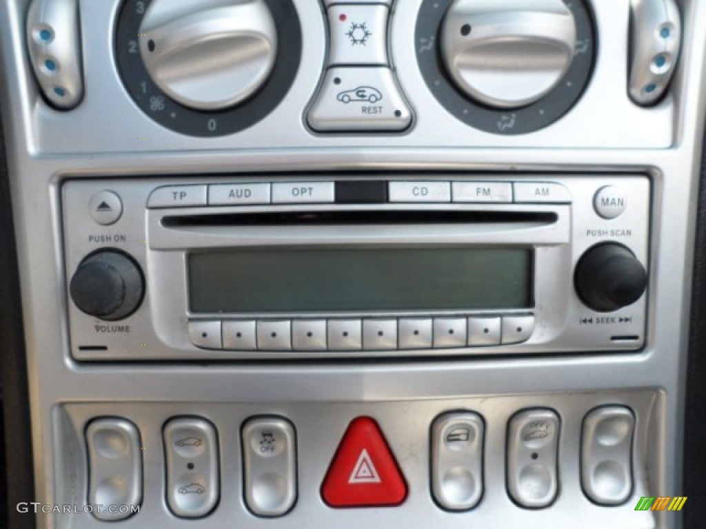 2007 Chrysler Crossfire Roadster Audio System Photos