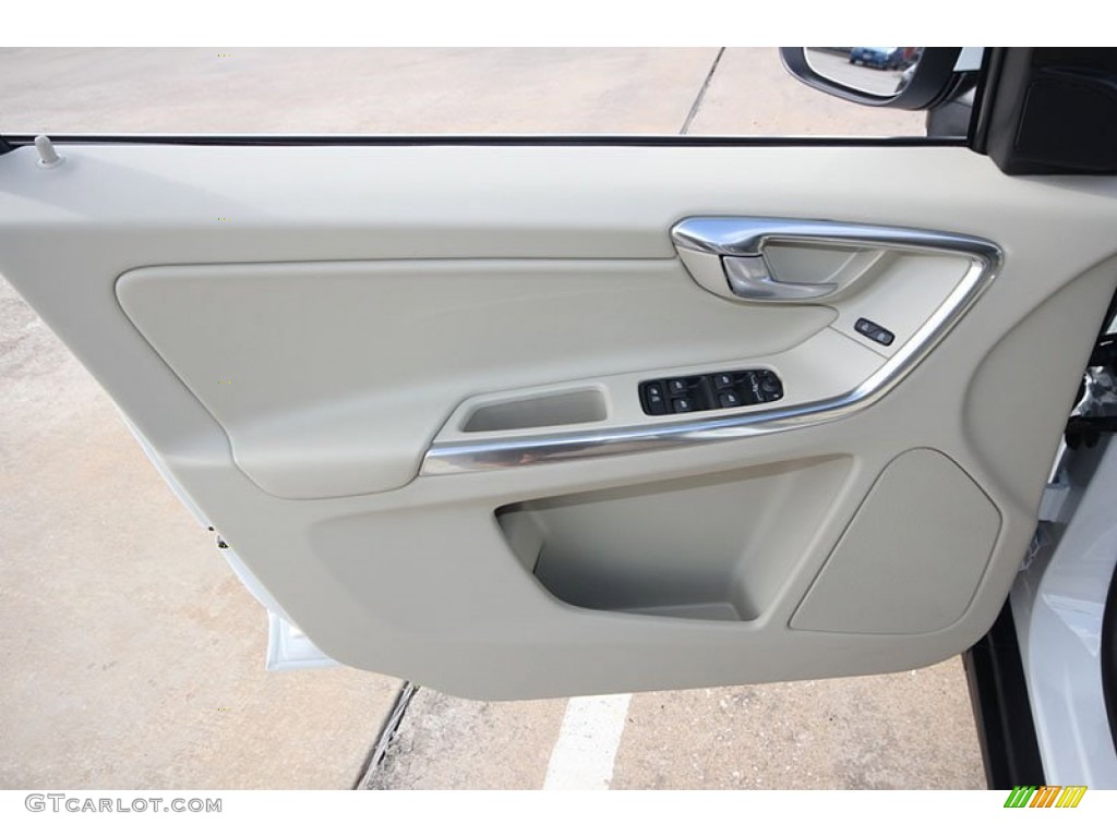 2013 Volvo XC60 3.2 Sandstone Door Panel Photo #67653310