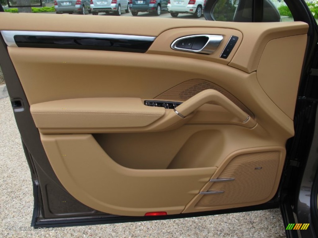 2012 Porsche Cayenne Standard Cayenne Model Luxor Beige Door Panel Photo #67655947