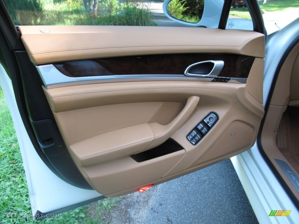 2010 Porsche Panamera 4S Cognac Natural Leather Door Panel Photo #67657288
