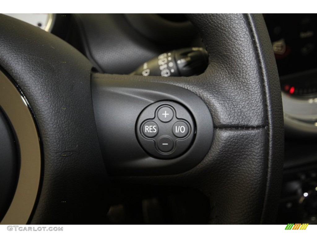2012 Mini Cooper S Countryman Controls Photo #67659421