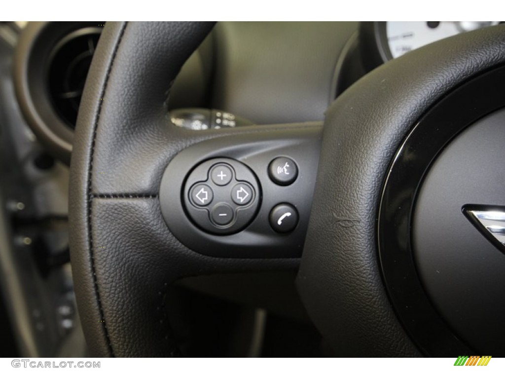 2012 Mini Cooper Countryman Controls Photo #67660174