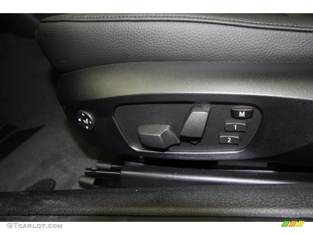2012 1 Series 128i Coupe - Titanium Silver Metallic / Black photo #15