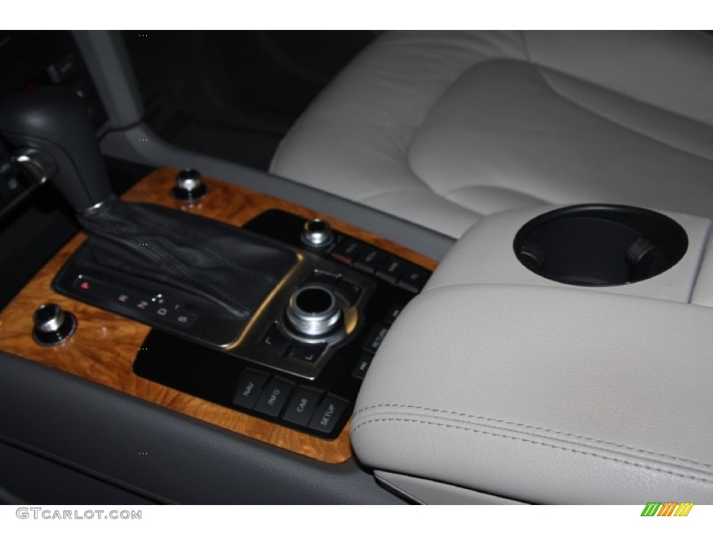 2010 Q7 3.6 Premium quattro - Daytona Gray Pearl Effect / Limestone Gray photo #16