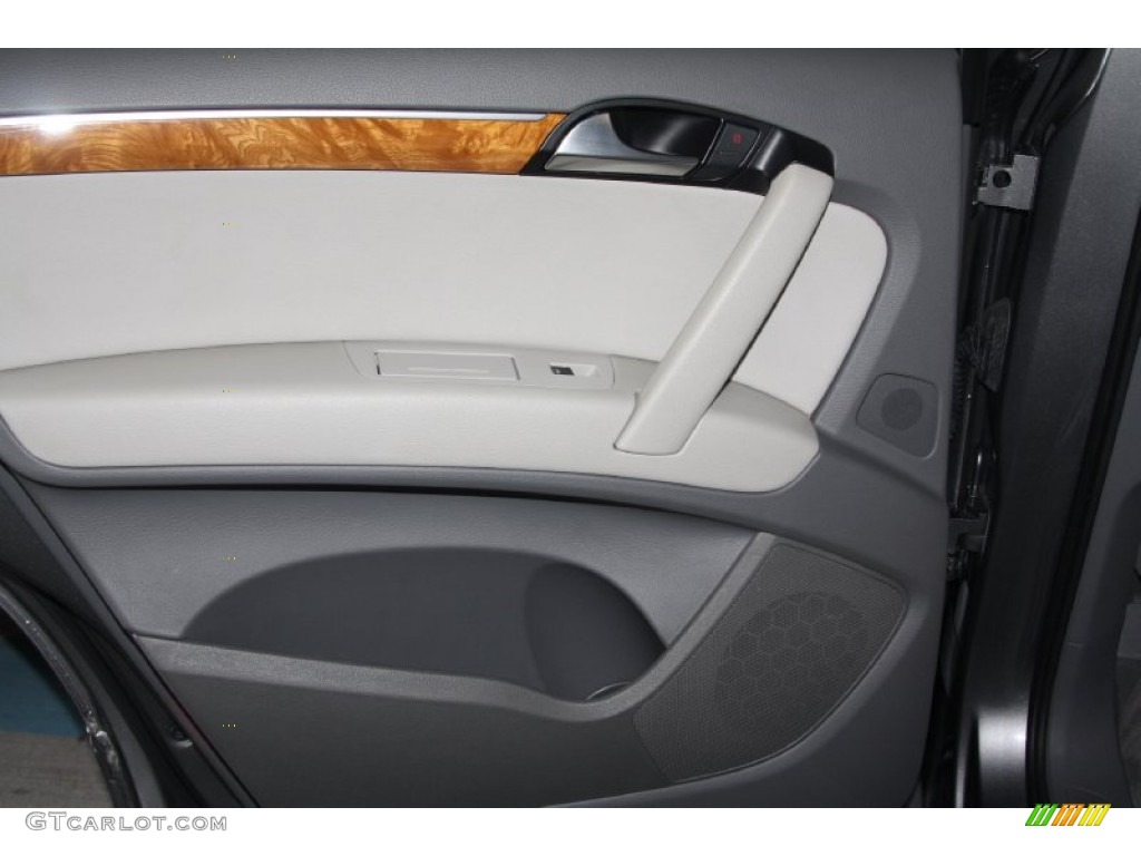2010 Q7 3.6 Premium quattro - Daytona Gray Pearl Effect / Limestone Gray photo #33