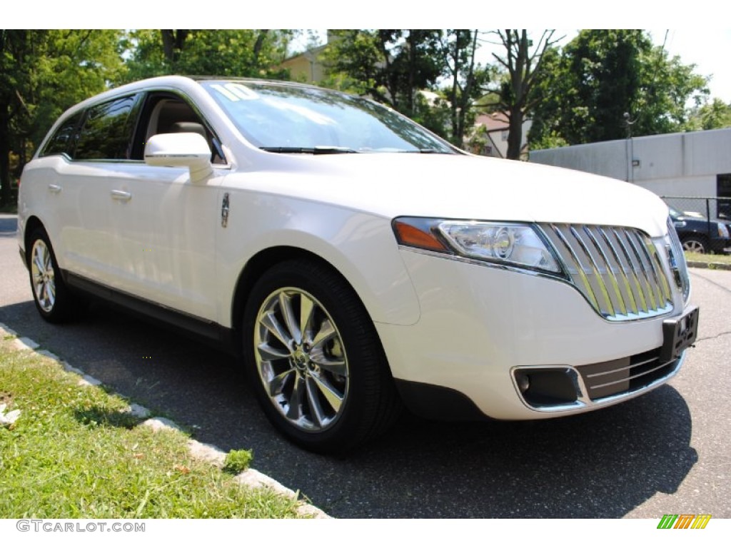 2010 Lincoln MKT AWD EcoBoost Exterior Photos