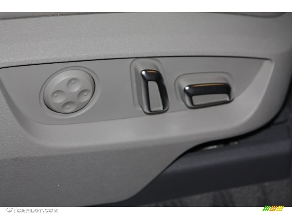 2010 Q7 3.6 Premium quattro - Daytona Gray Pearl Effect / Limestone Gray photo #48