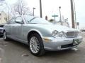 Platinum Silver Metallic - XJ XJ8 L Photo No. 3