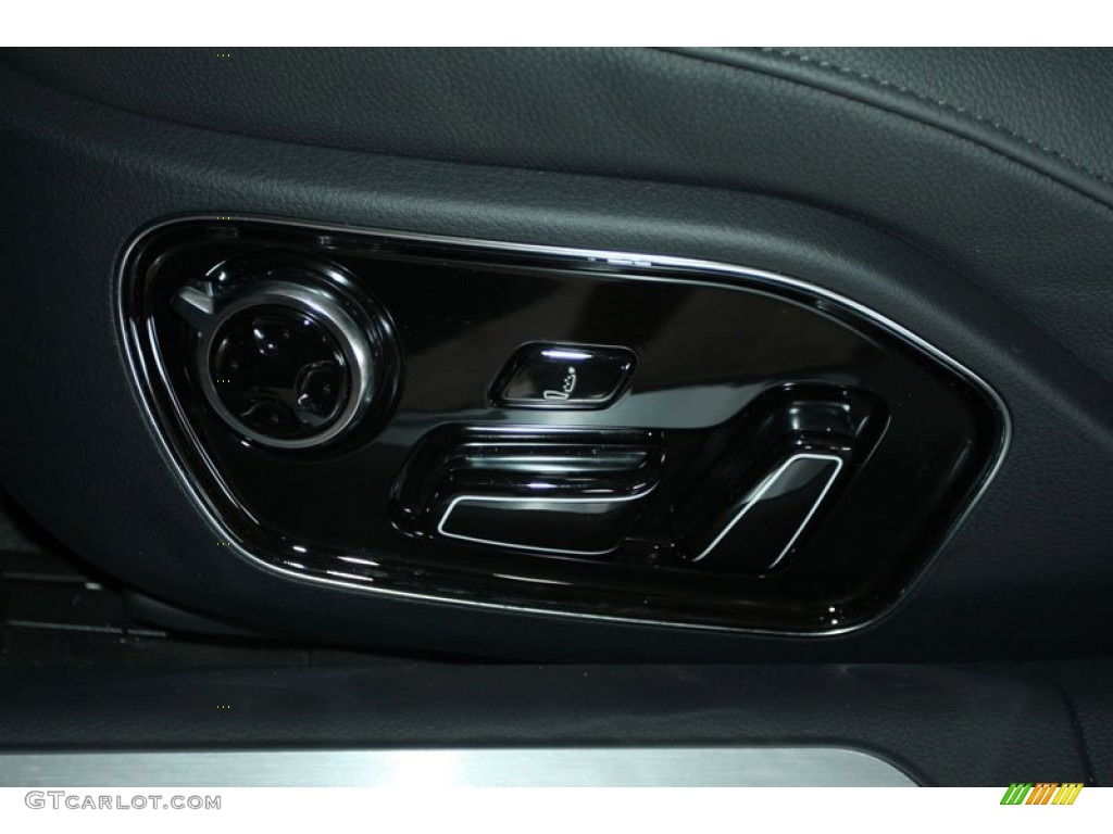 2013 Audi A8 L 3.0T quattro Controls Photo #67662598