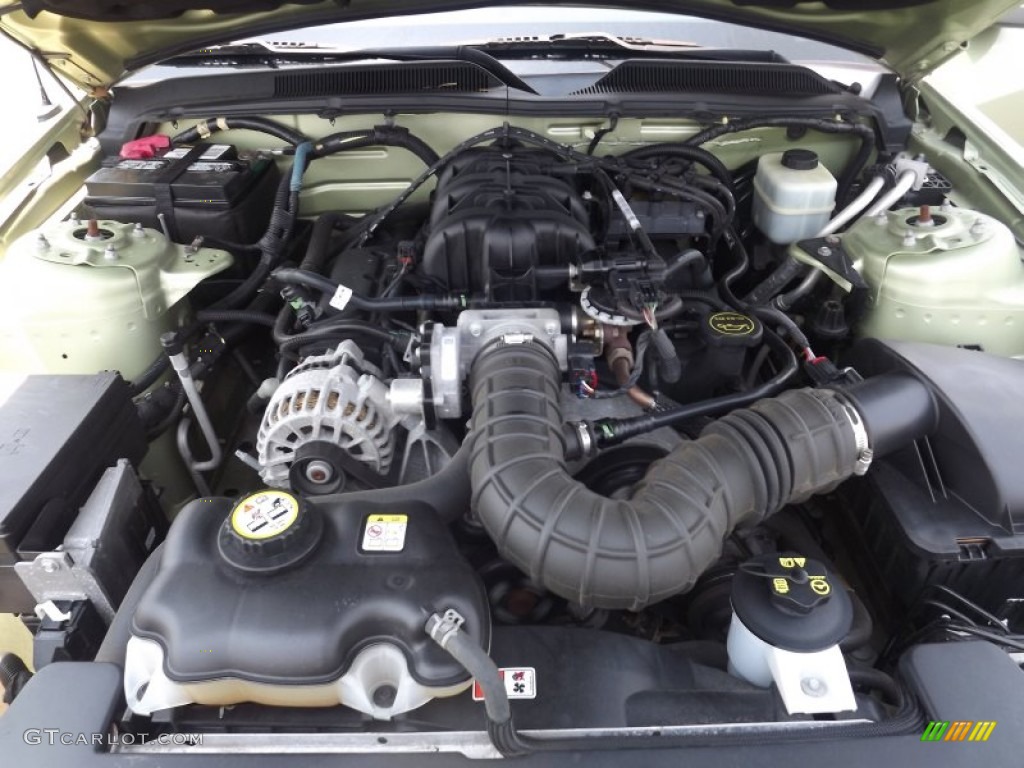 2006 Ford Mustang V6 Deluxe Convertible Engine Photos