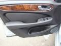 Platinum Silver Metallic - XJ XJ8 L Photo No. 9