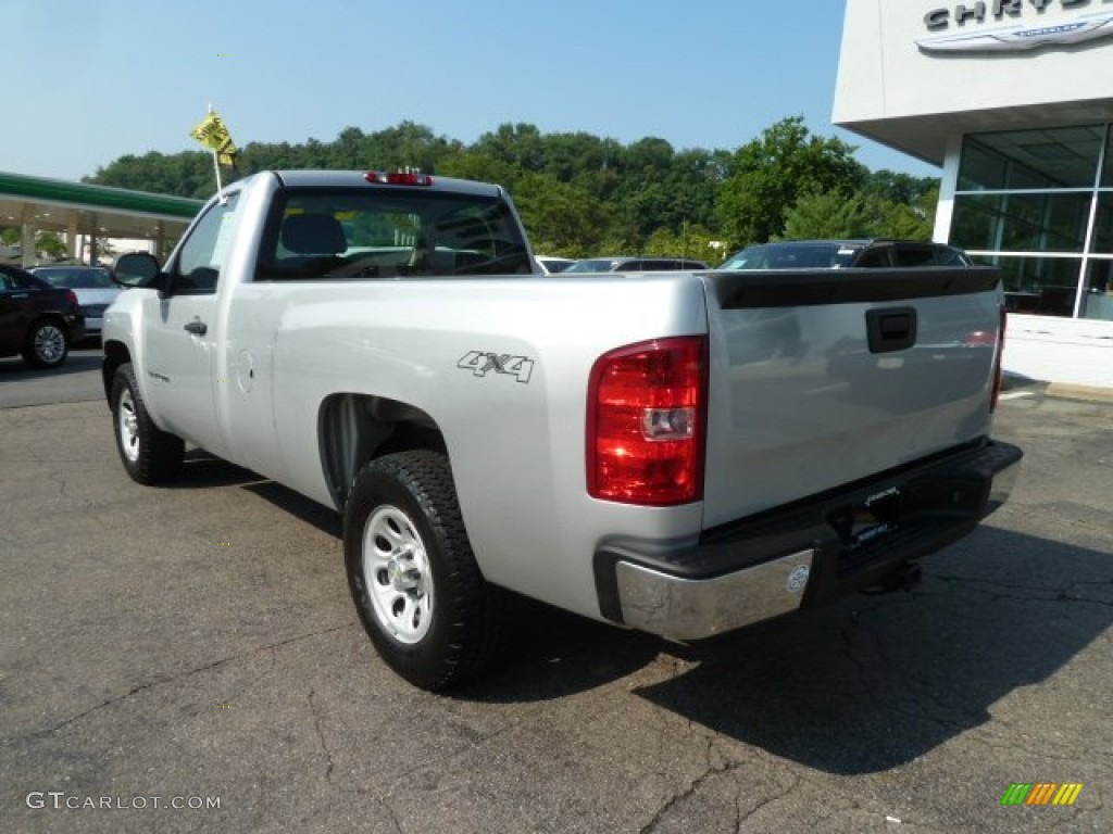 2011 Silverado 1500 Regular Cab 4x4 - Sheer Silver Metallic / Dark Titanium photo #3
