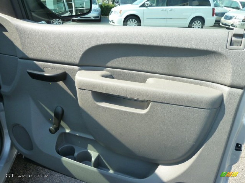2011 Silverado 1500 Regular Cab 4x4 - Sheer Silver Metallic / Dark Titanium photo #19