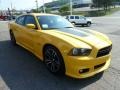 Stinger Yellow - Charger SRT8 Super Bee Photo No. 7