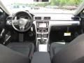 Black - Passat 2.5L SE Photo No. 5