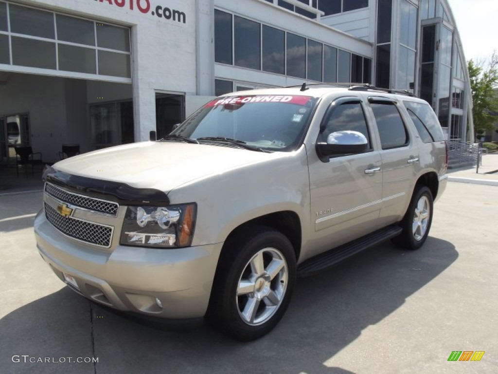 2010 Tahoe LTZ - Gold Mist Metallic / Light Cashmere/Dark Cashmere photo #1