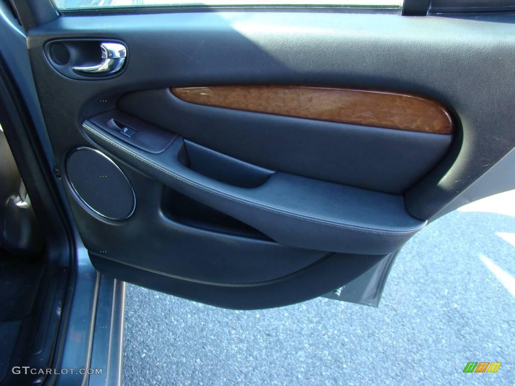 2006 X-Type 3.0 Sport Wagon - Quartz Metallic / Warm Charcoal photo #23