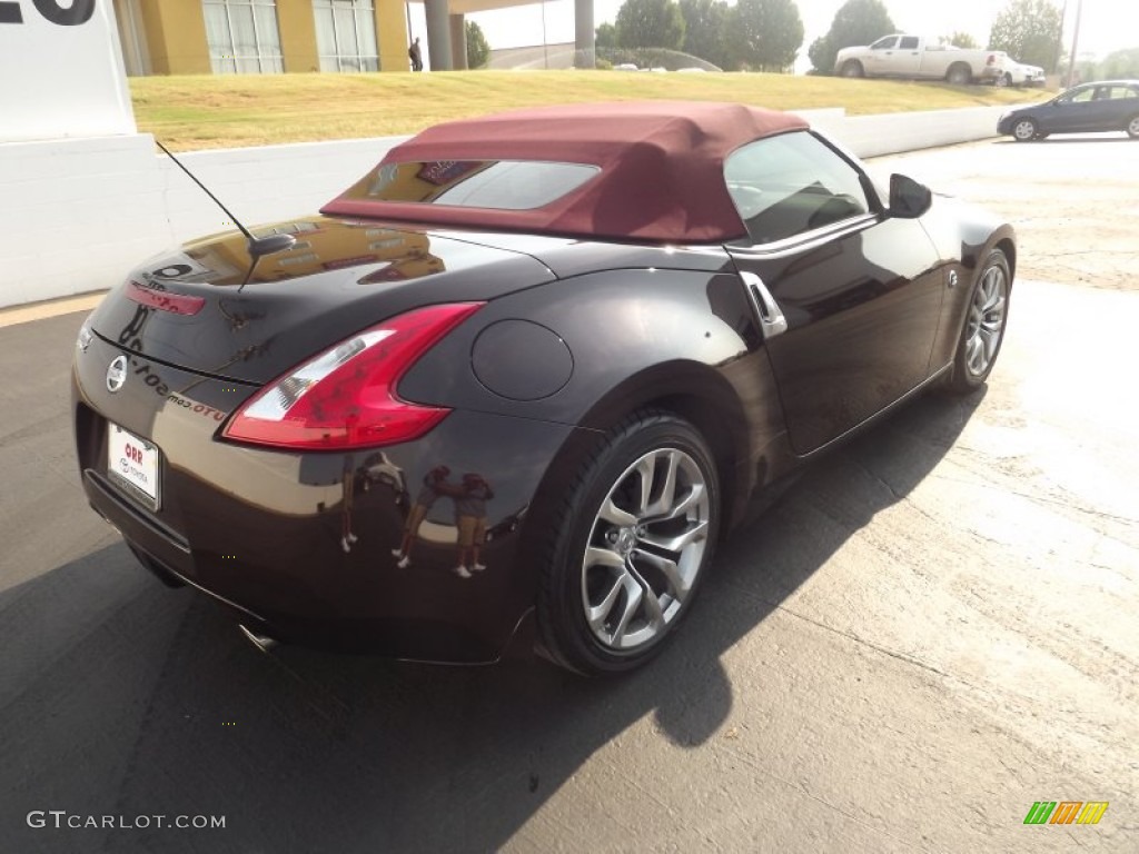 2010 370Z Touring Roadster - Black Cherry / Wine Leather photo #7