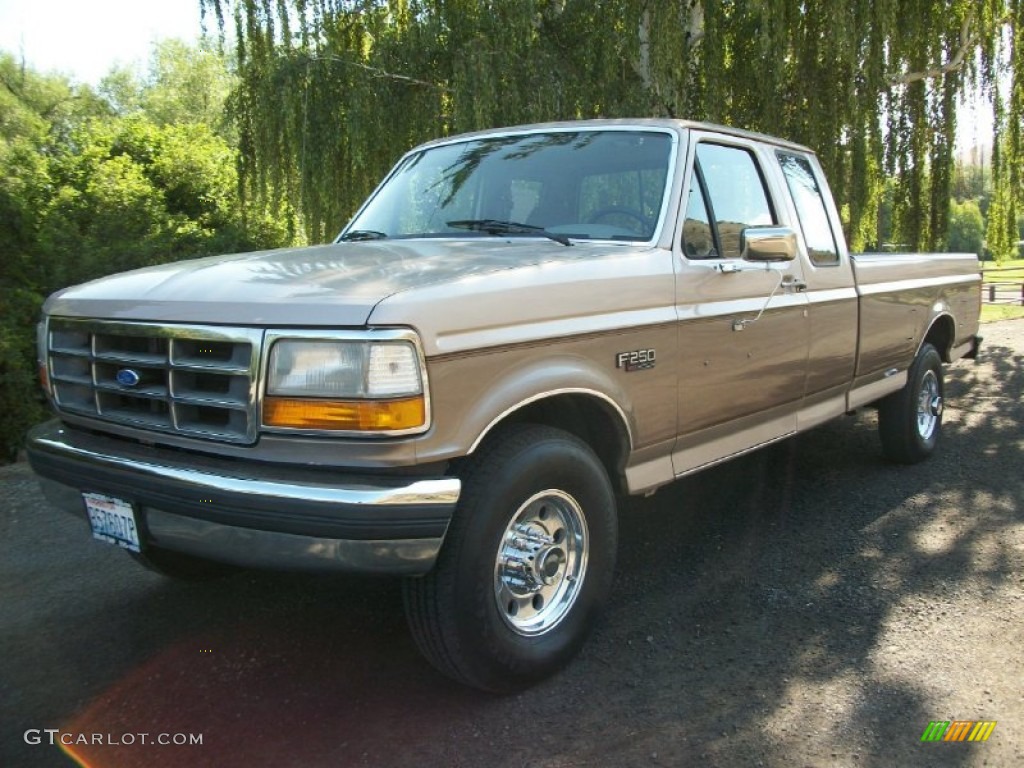 Mocha Frost Metallic 1992 Ford F250 XLT Extended Cab Exterior Photo #67673719