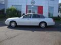Ceramic White Tri Coat - Town Car Executive Photo No. 3