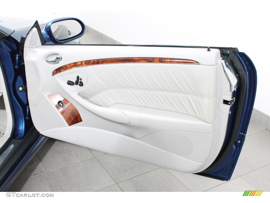 2005 Mercedes-Benz CLK 500 Cabriolet Ash Door Panel Photo #67675900