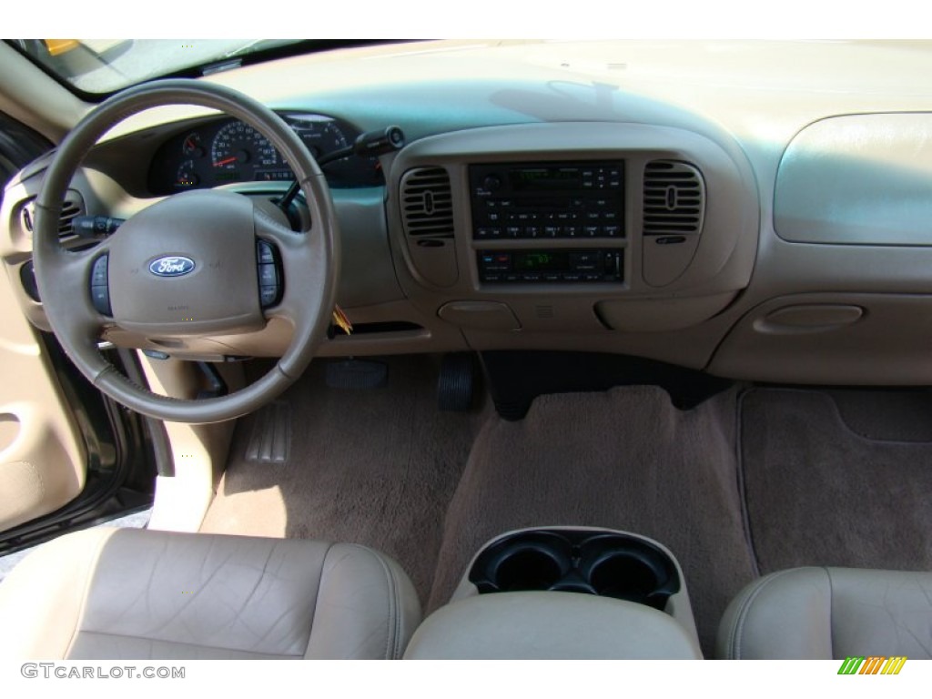 2002 F150 XLT SuperCrew - Dark Highland Green Metallic / Medium Parchment photo #14