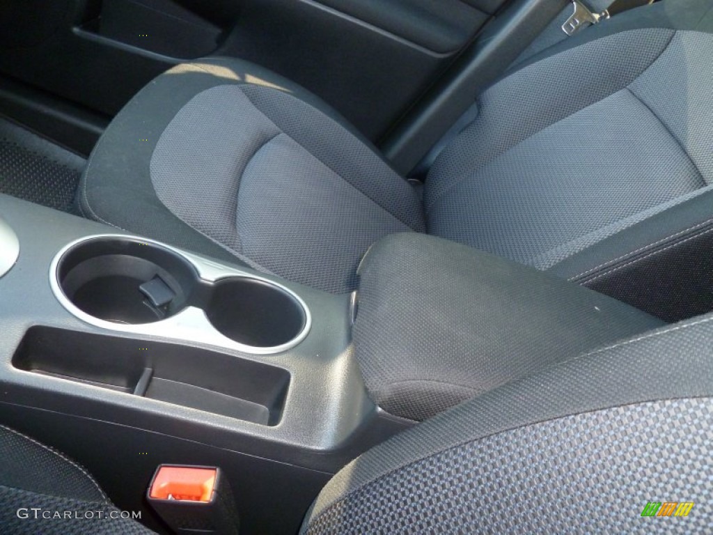 2011 Rogue SV AWD - Gotham Gray Metallic / Black photo #6