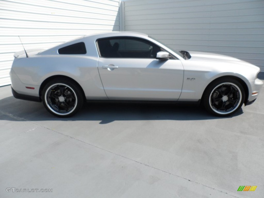 2011 Mustang GT Premium Coupe - Ingot Silver Metallic / Charcoal Black photo #2