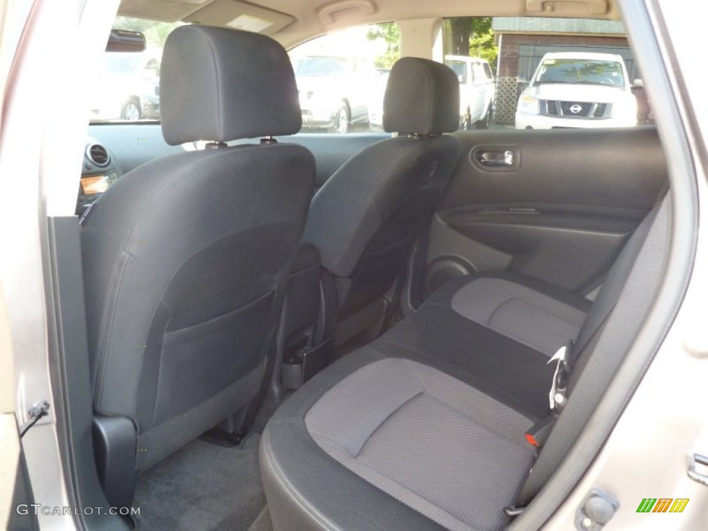 2011 Rogue SV AWD - Gotham Gray Metallic / Black photo #21
