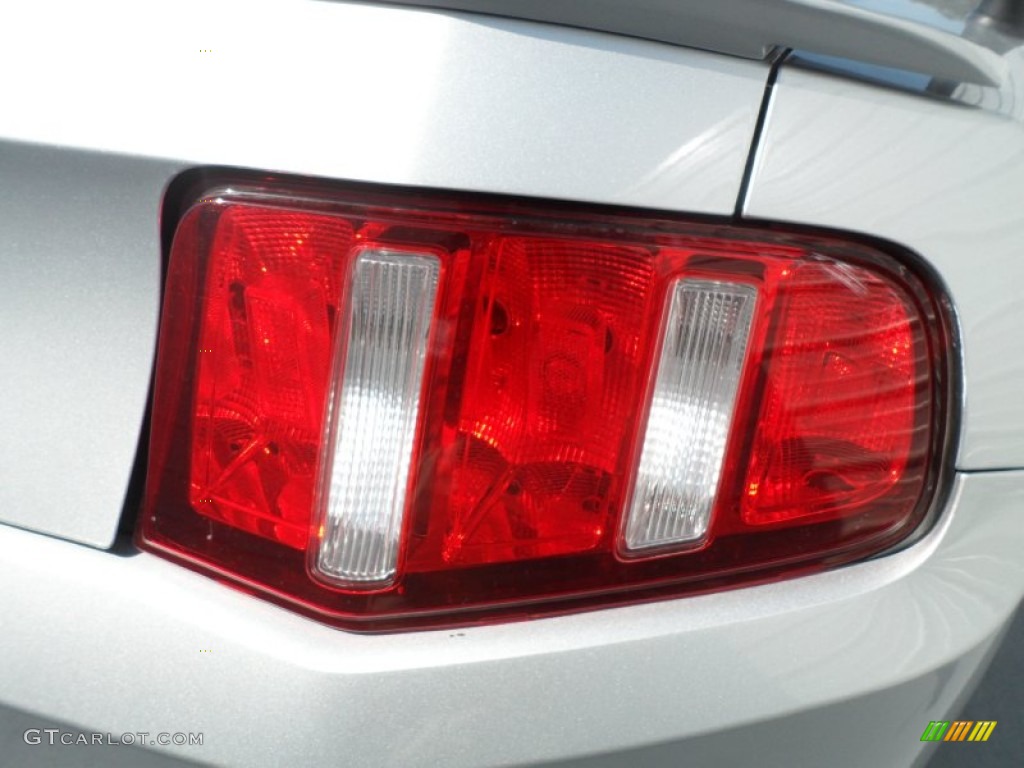 2011 Mustang GT Premium Coupe - Ingot Silver Metallic / Charcoal Black photo #15