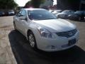 Winter Frost White - Altima 2.5 SL Photo No. 5
