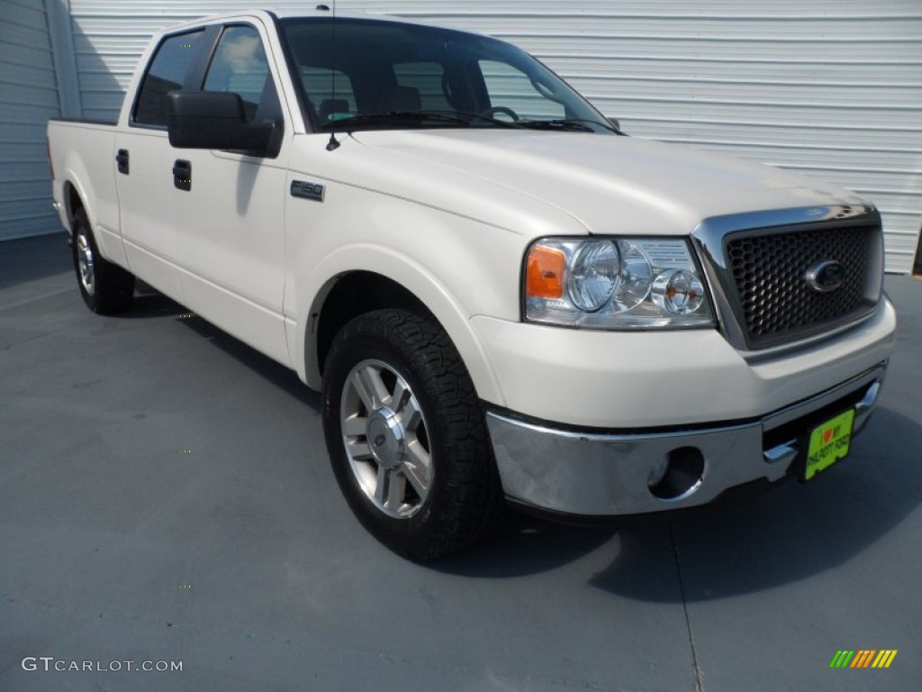 2008 F150 Lariat SuperCrew - White Sand Tri-Coat / Tan photo #1