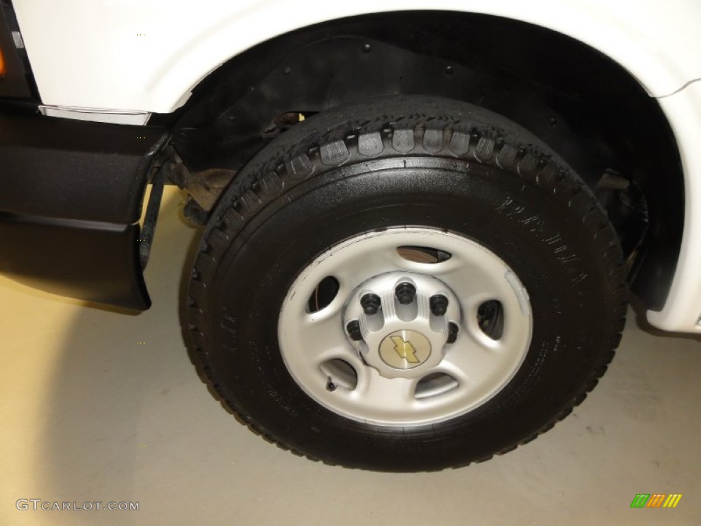 2007 Chevrolet Express 3500 Commercial Van Wheel Photos