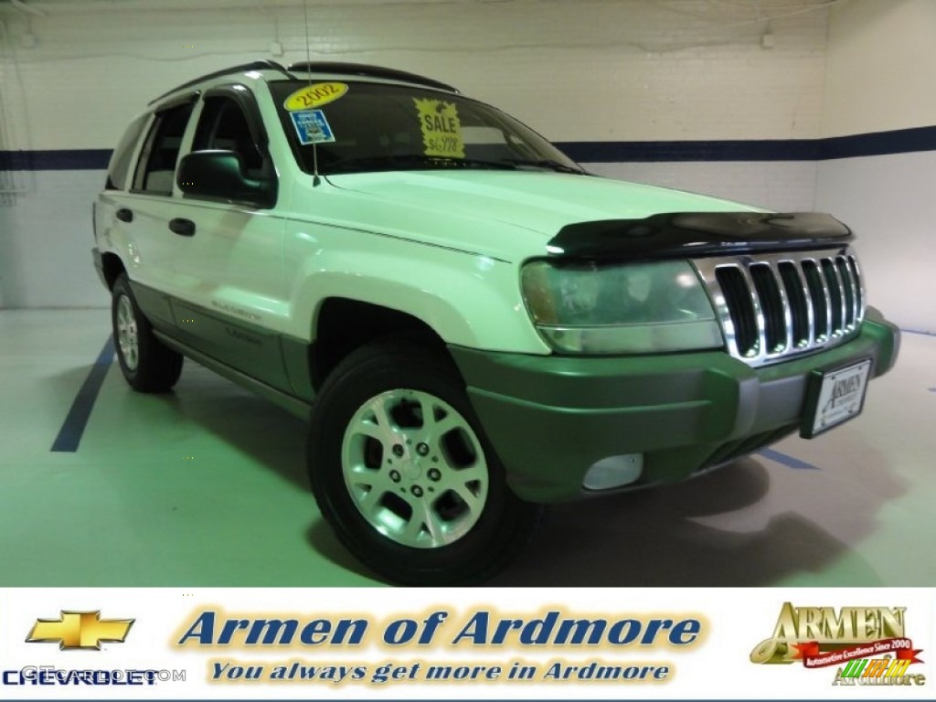 2002 Grand Cherokee Sport 4x4 - Stone White / Dark Slate Gray photo #1