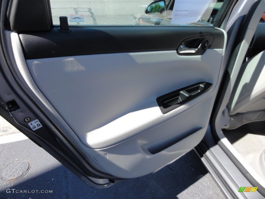 2006 Impala LTZ - Dark Silver Metallic / Gray photo #25