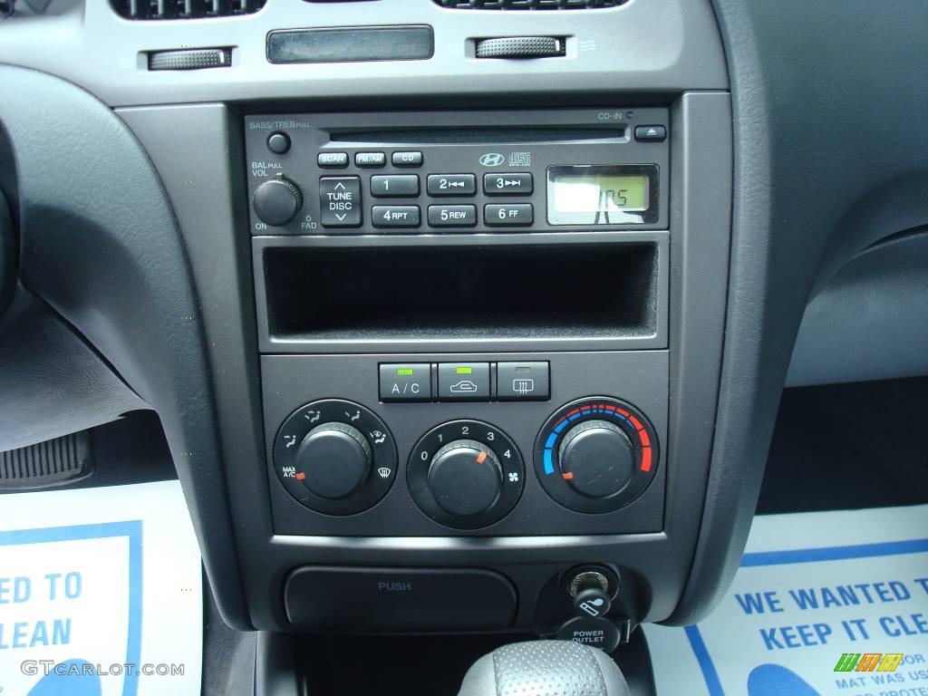 2006 Elantra GLS Sedan - Sterling Silver / Gray photo #11