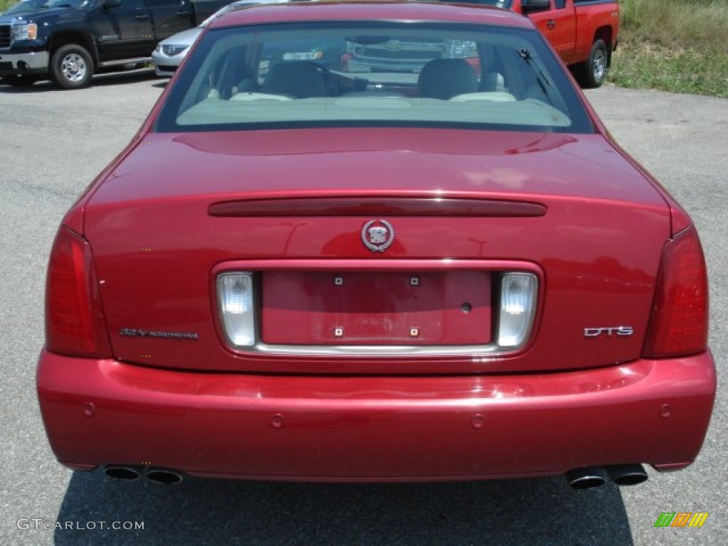 2001 DeVille DTS Sedan - Crimson Pearl Red / Dark Gray photo #5