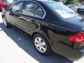 Ebony Black - Optima LX Photo No. 38