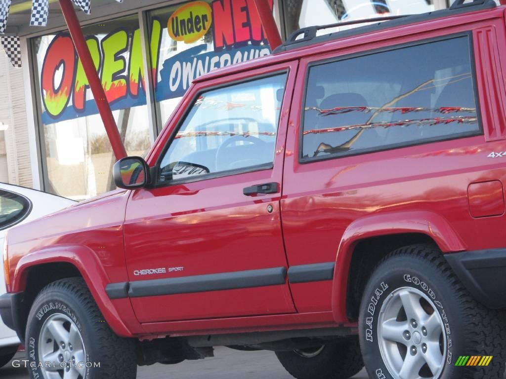 2000 Cherokee Sport 4x4 - Flame Red / Agate Black photo #4