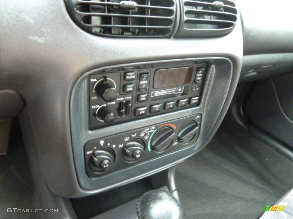 1998 Dodge Stratus ES Controls Photo #67697053