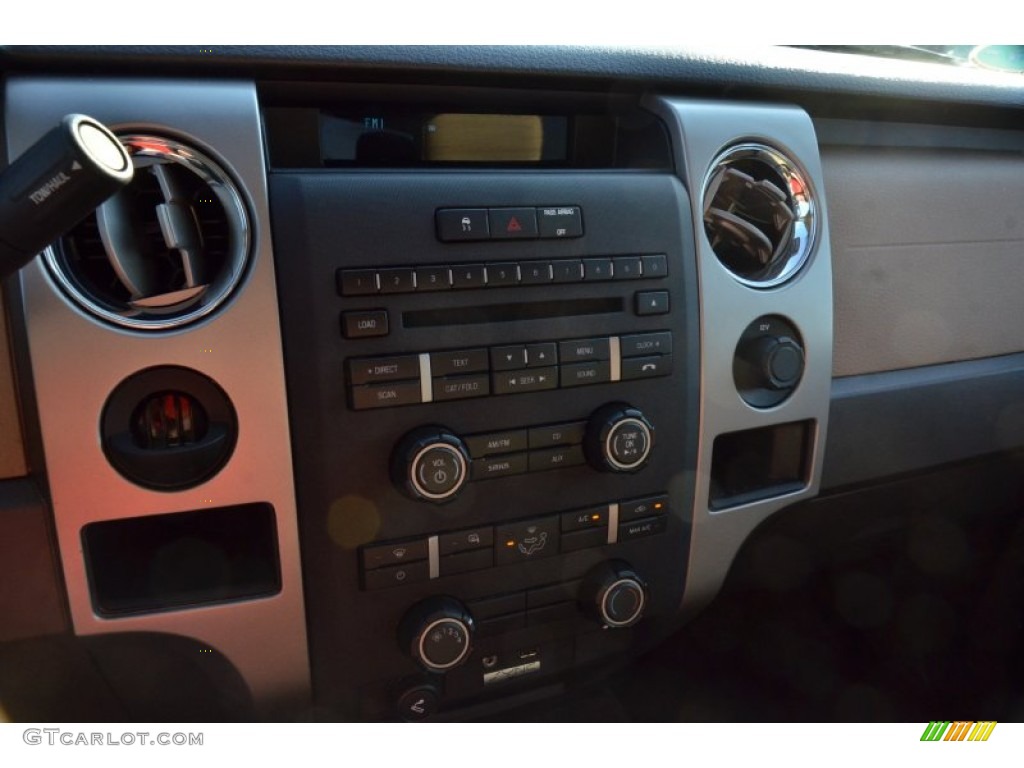 2010 F150 XLT SuperCrew - Red Candy Metallic / Tan photo #26