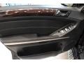 Black - GL 450 4Matic Photo No. 11