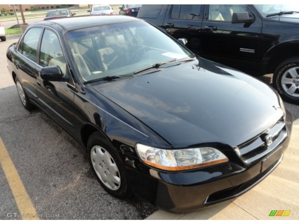 1999 Accord LX Sedan - Flamenco Black Pearl / Gray photo #3