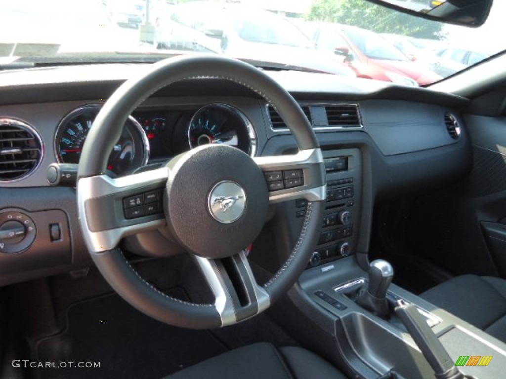 2013 Mustang V6 Coupe - Race Red / Charcoal Black photo #10
