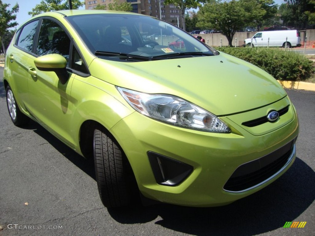 Lime Squeeze Metallic 2011 Ford Fiesta SE Hatchback Exterior Photo #67708726